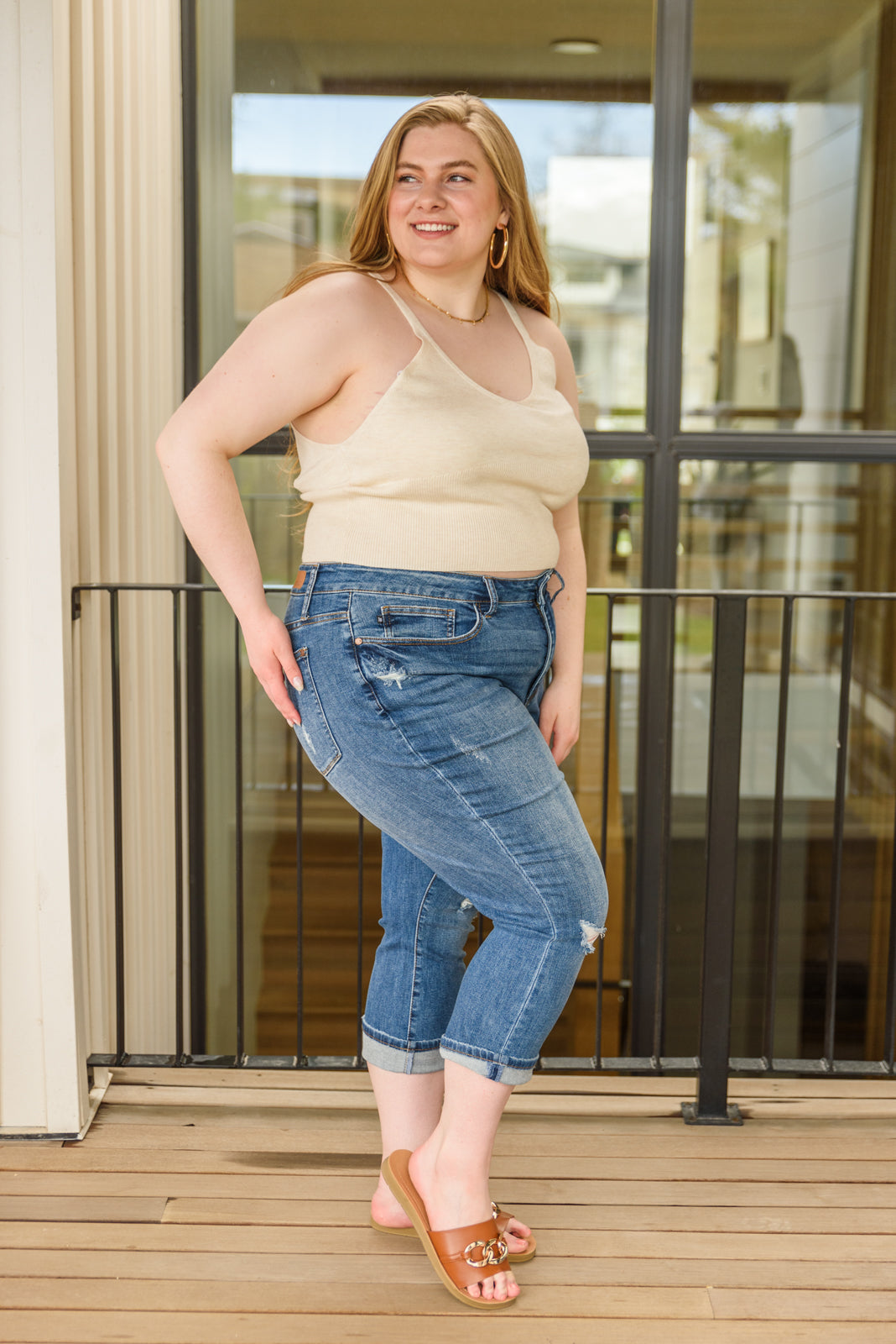 Courtney Mid-Rise Cuffed Capri