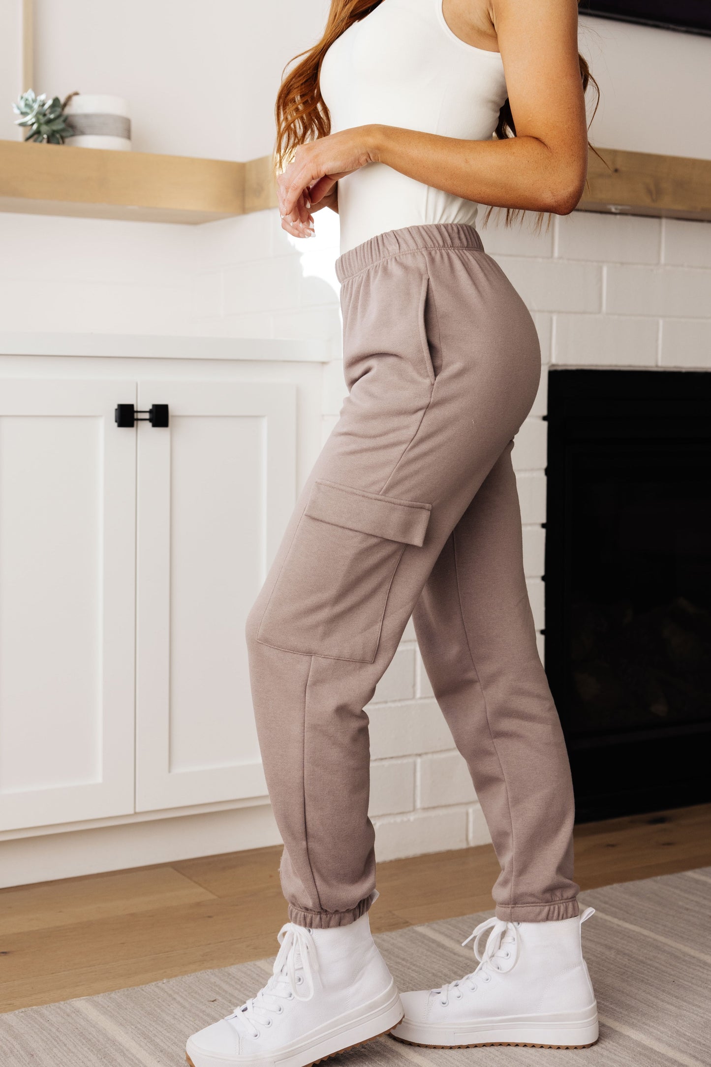 Lounge A Lot Cargo Sweatpants in Mocha