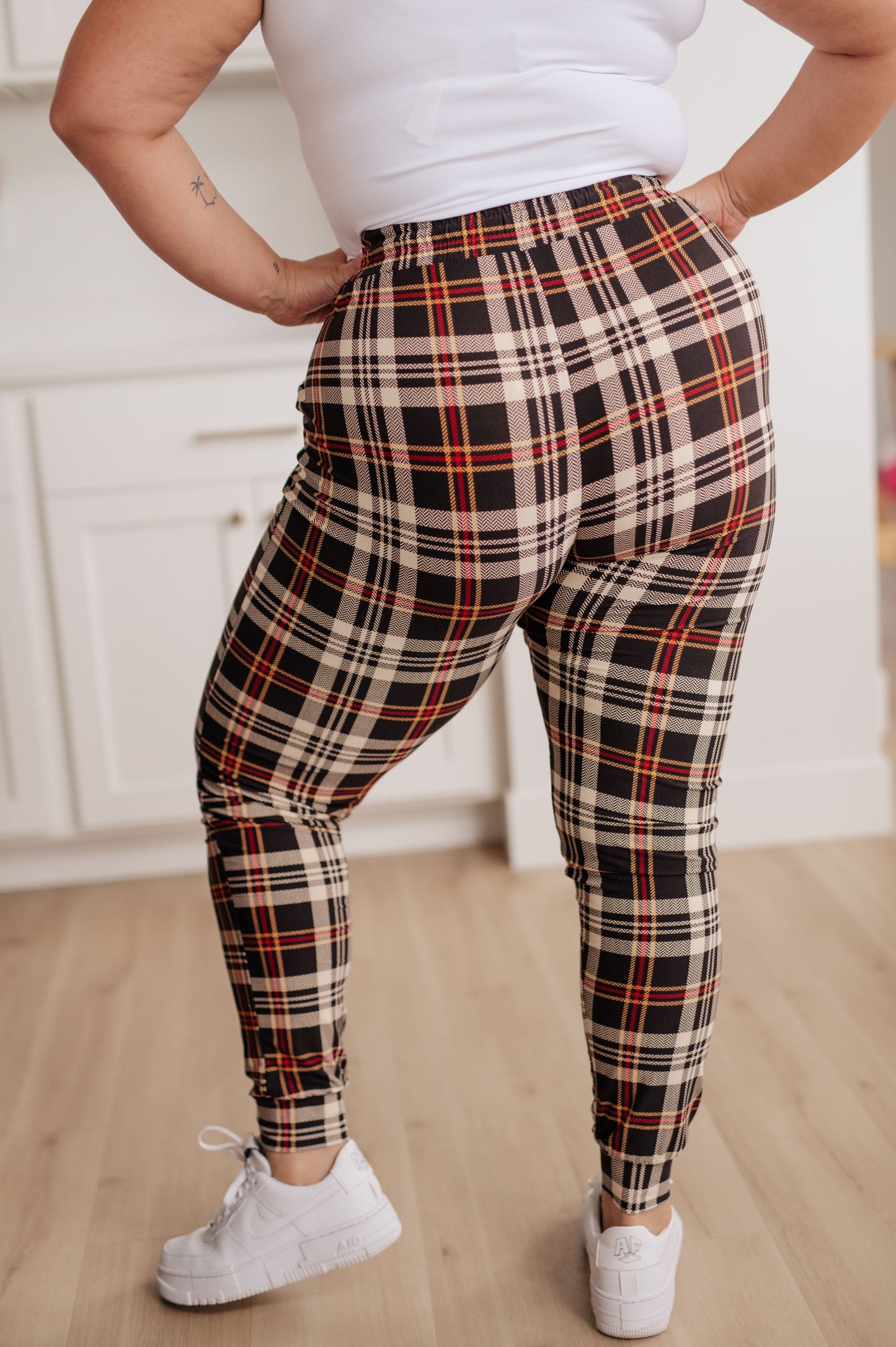 Your New Favorite Joggers in Autumn Plaid